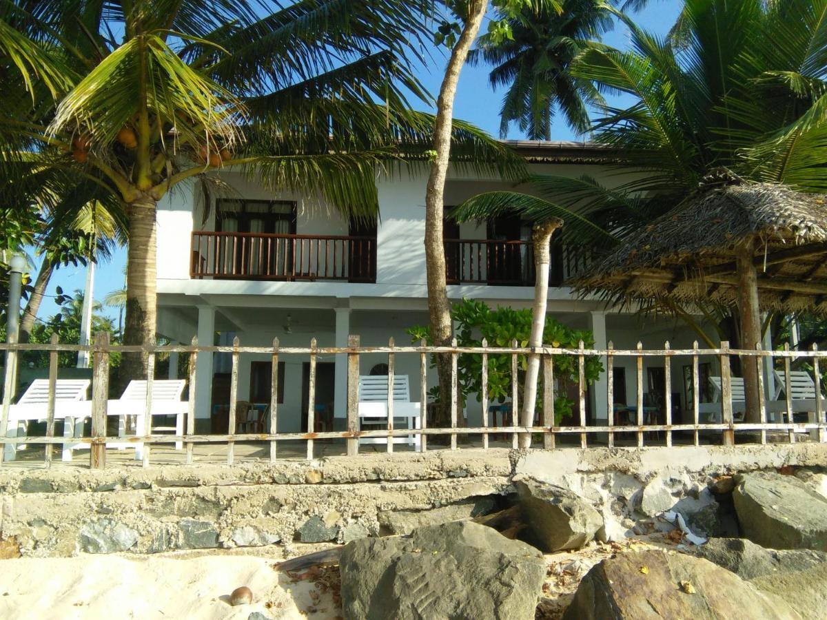 Rainbow Surf Beach Koggala Exterior foto